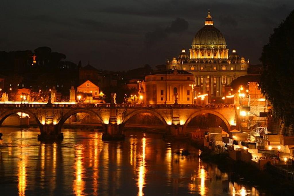 Blu In Vatican * Roma